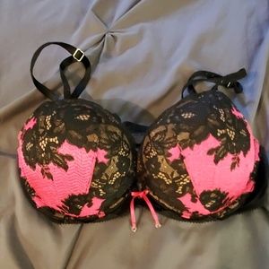 Bra 34c bombshell